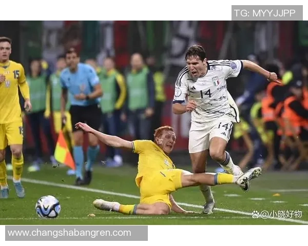 在饭店偶遇足球明星的奇妙经历与难忘瞬间分享